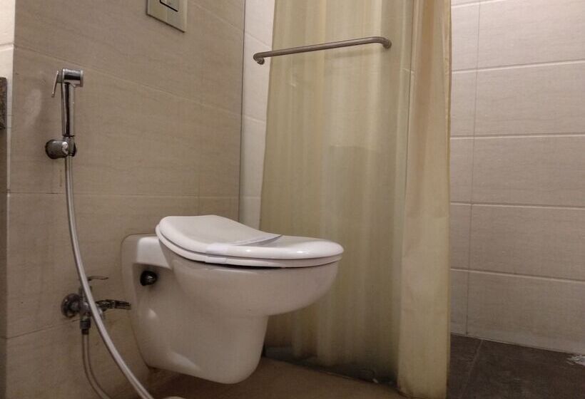 ホテル Sonama Residency