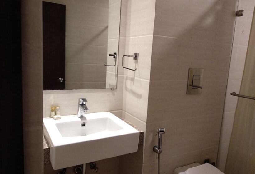 ホテル Sonama Residency