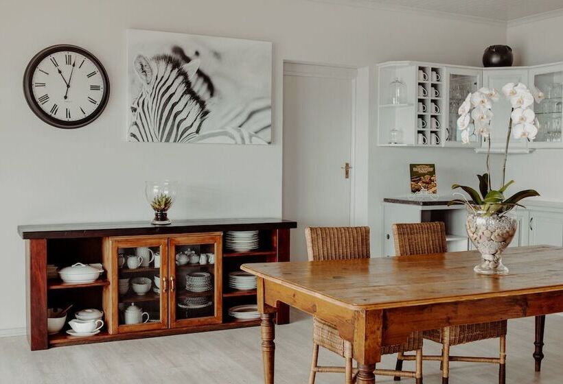 膳宿费 Aqua Marina Guest House