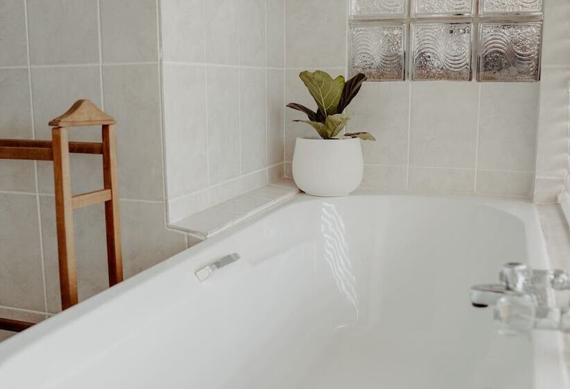 膳宿费 Aqua Marina Guest House