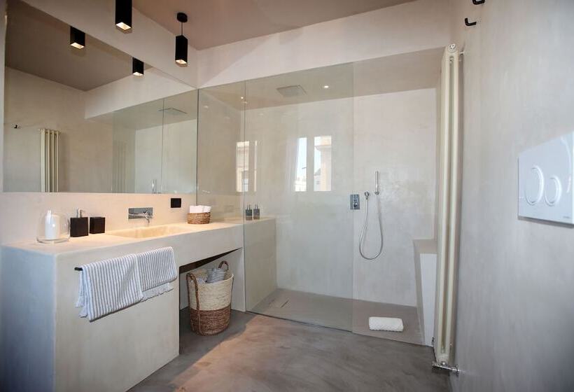 پانسیون Casa Nostra Boutique Hotel & Spa