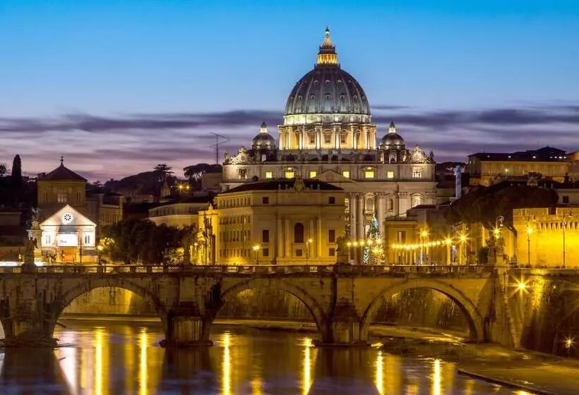 پانسیون Courtyard Rome Suite