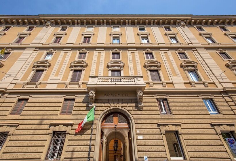 פנסיון Courtyard Rome Suite