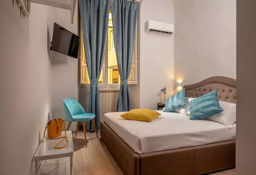 پانسیون Courtyard Rome Suite