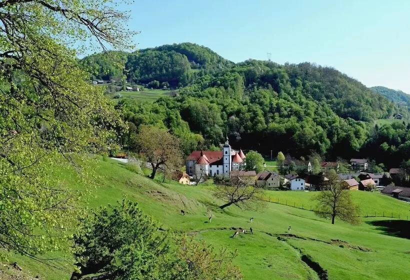 پانسیون Guesthouse Jelenov Greben