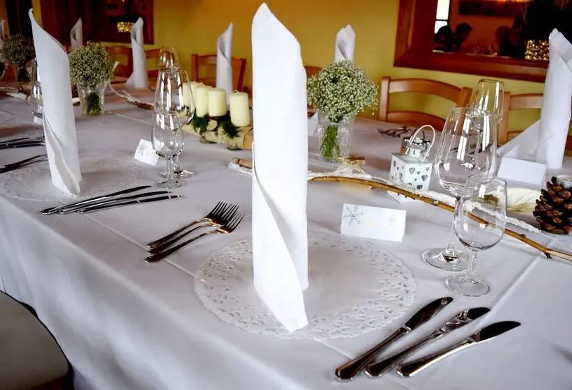 پانسیون Guesthouse Jelenov Greben