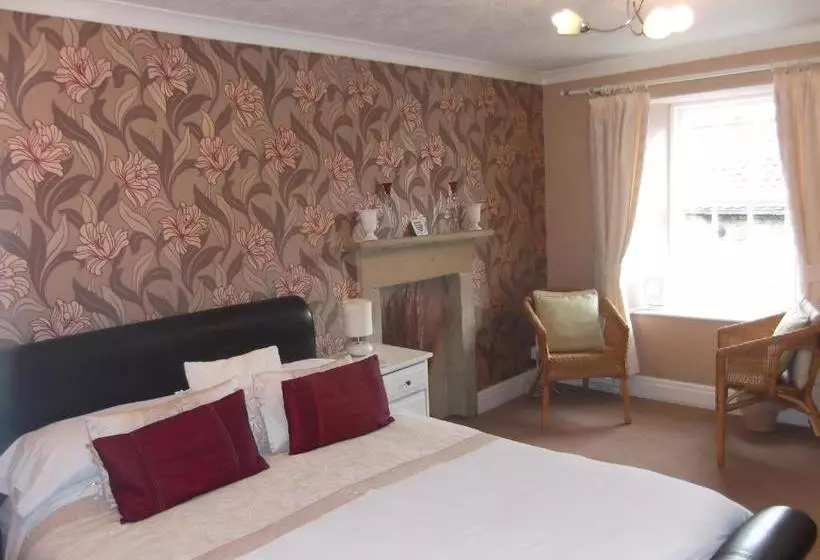 ペンション Warrington Guest House