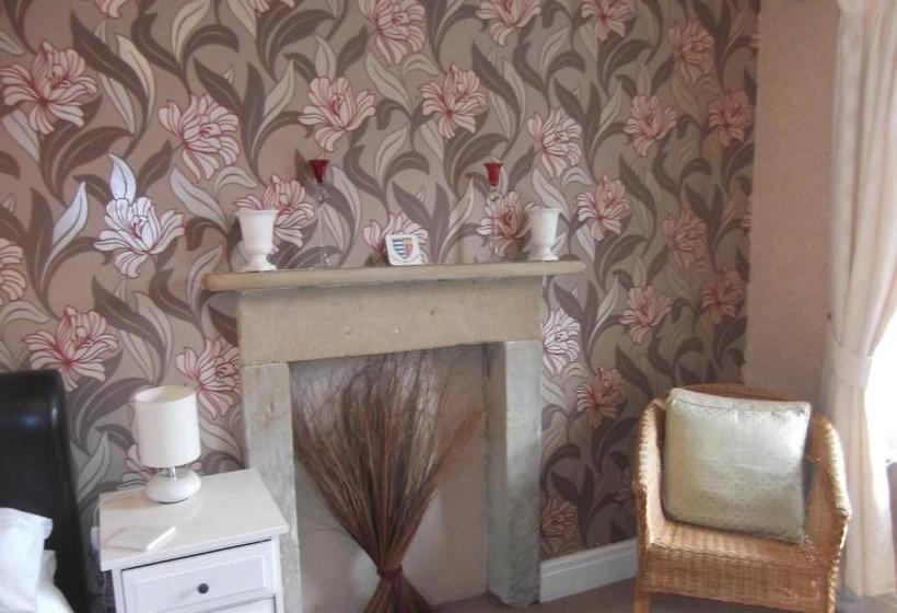 بنسيون Warrington Guest House