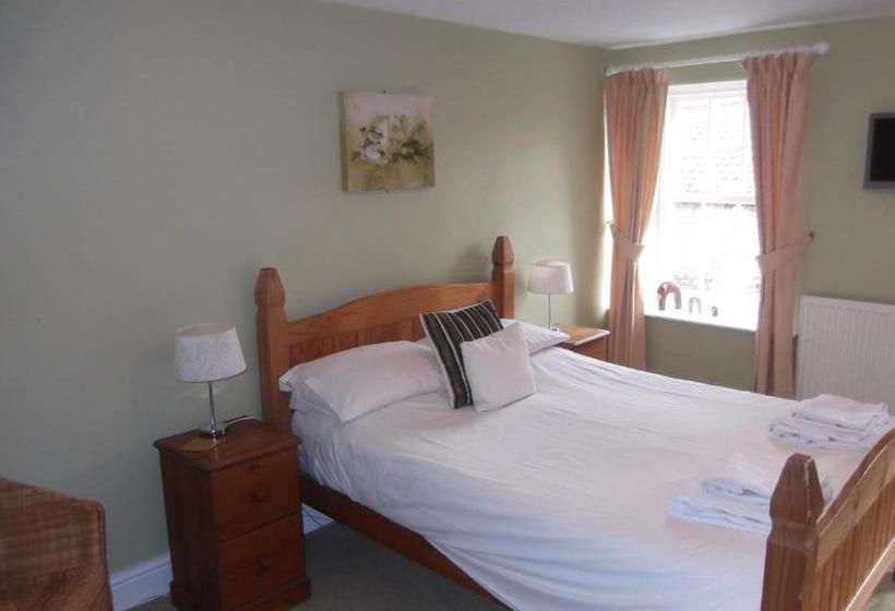 بنسيون Warrington Guest House