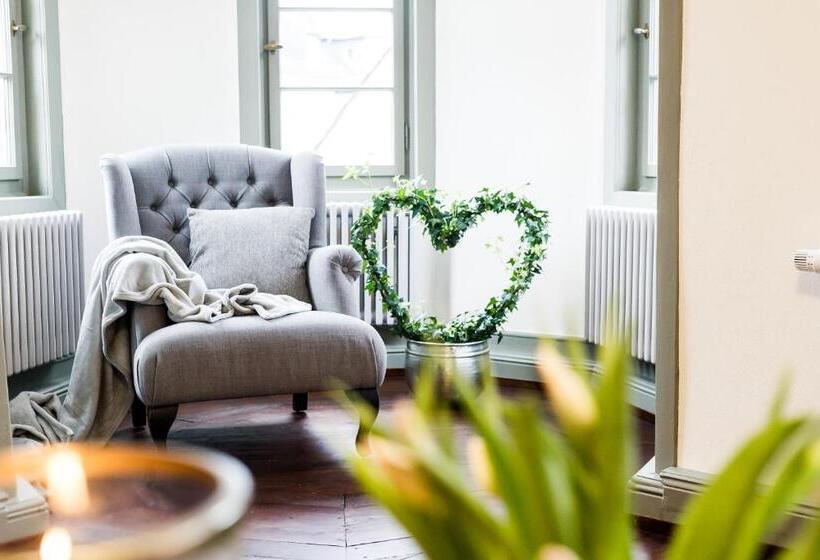 Пансион Weinhaus Schultes