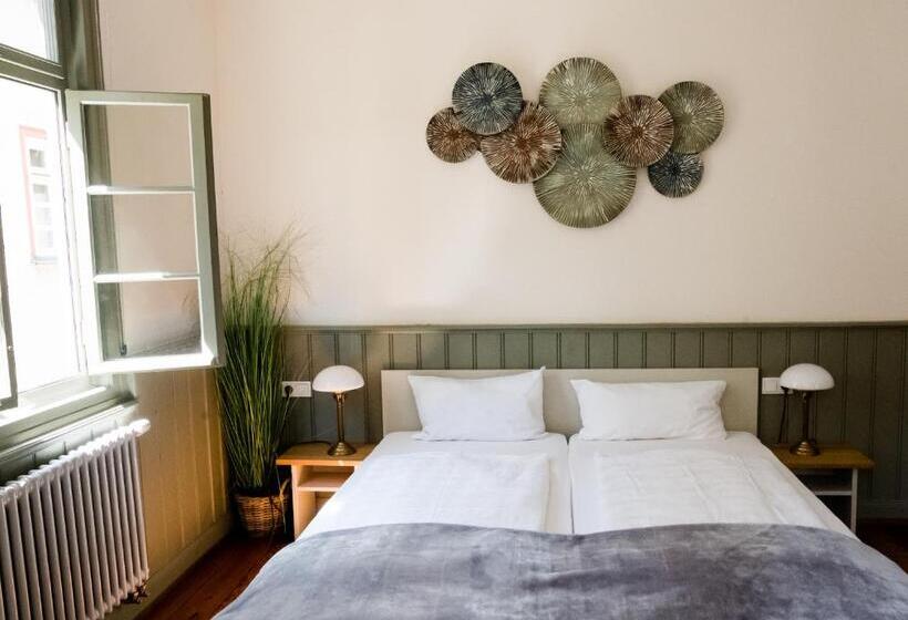 Пансион Weinhaus Schultes