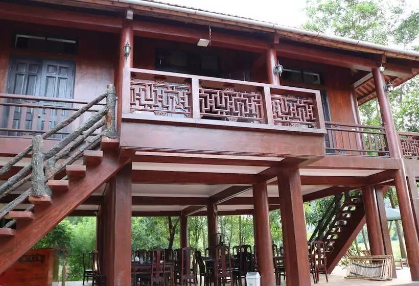 تختخواب و صبحانه Hang Mua Homestay
