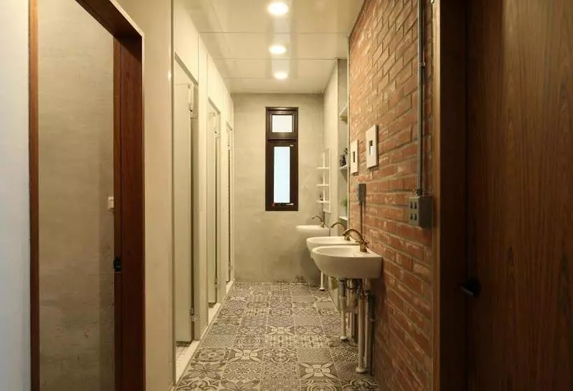 Dong Shan Yi Hostel