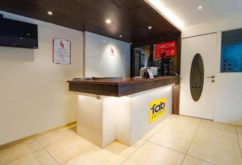 Fabhotel Karpagam   900m From Nehru Stadium