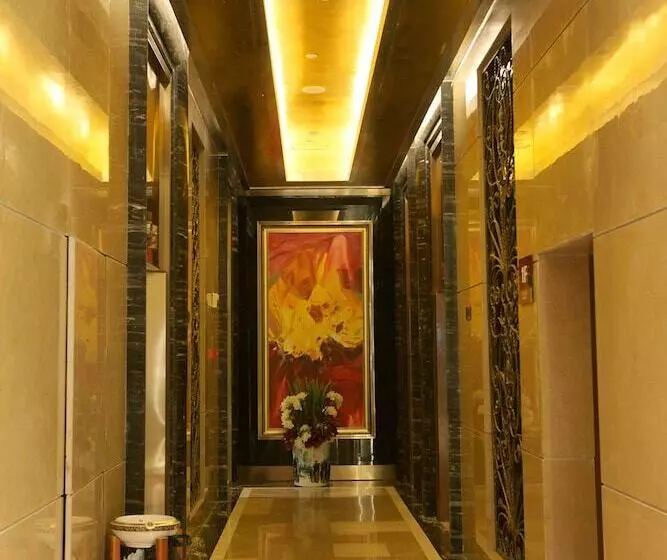 هتل Elite Polink Global