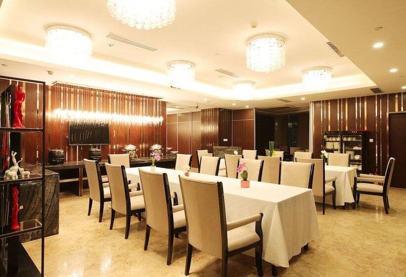 هتل Elite Polink Global