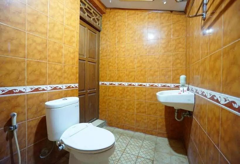 ホテル Golden Lake Resort By Oyo Rooms