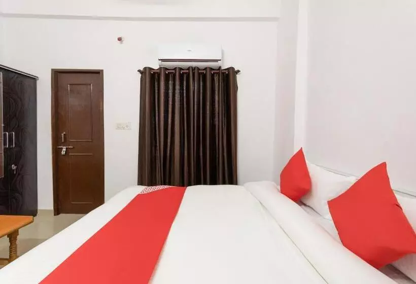 Hotelli Golden Star By Oyo Rooms