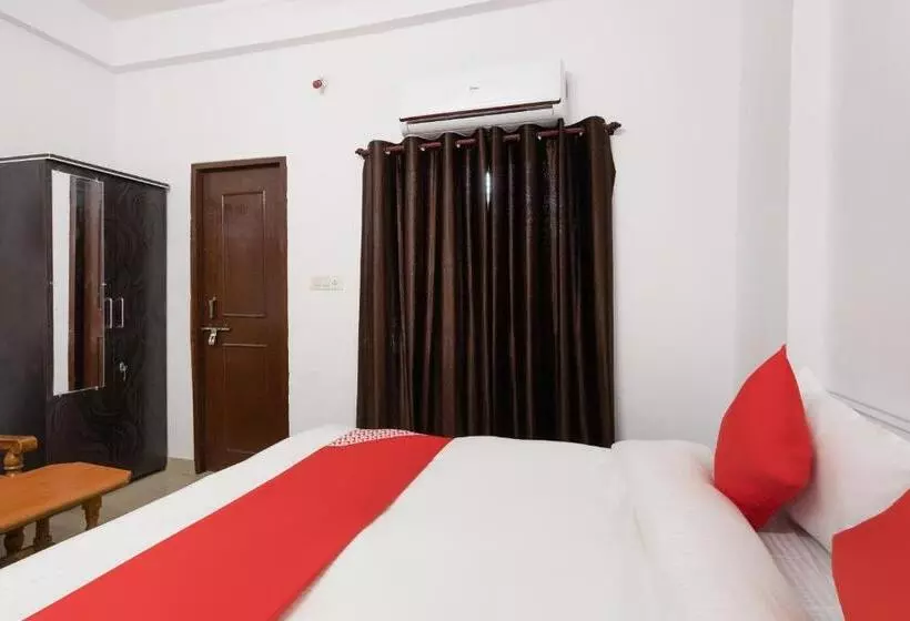 Hotelli Golden Star By Oyo Rooms