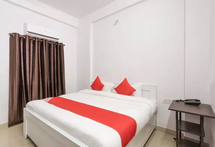 Hotelli Golden Star By Oyo Rooms