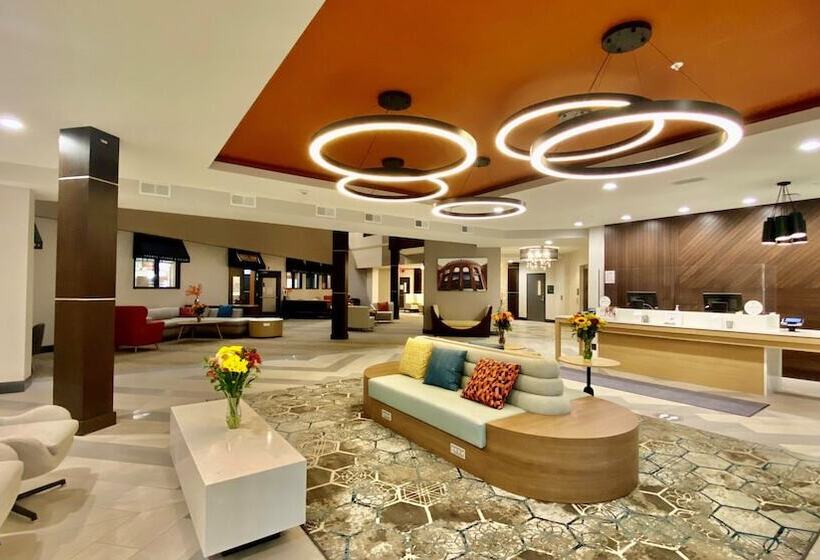 فندق Holiday Inn St Louis   Creve Coeur, An Ihg