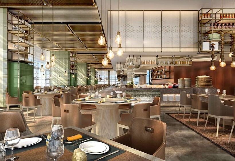 Отель Wyndham Grand Taixing Downtown