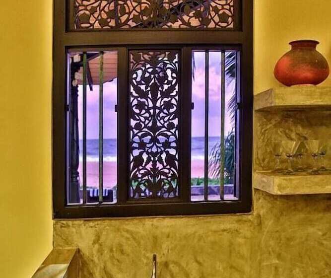 بنسيون Blue Parrot Beach Villa