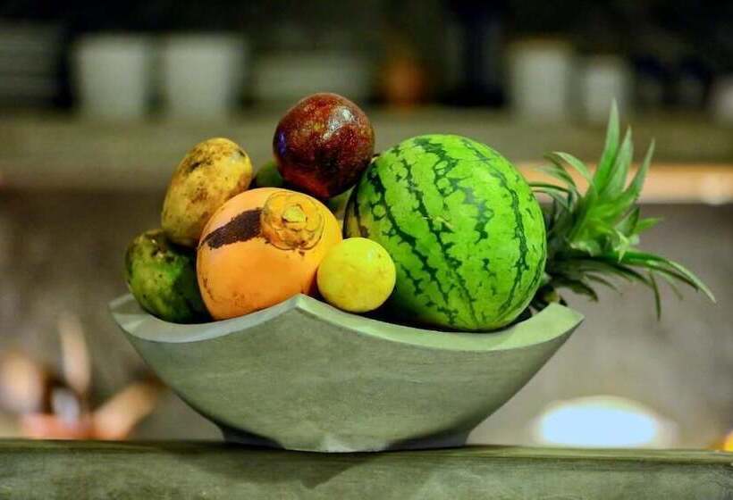 بنسيون Blue Parrot Beach Villa