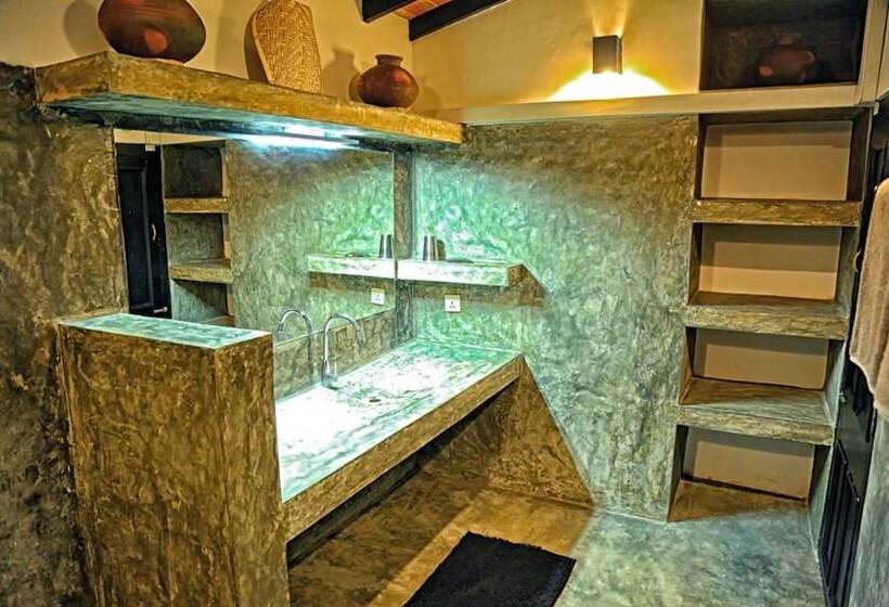 بنسيون Blue Parrot Beach Villa