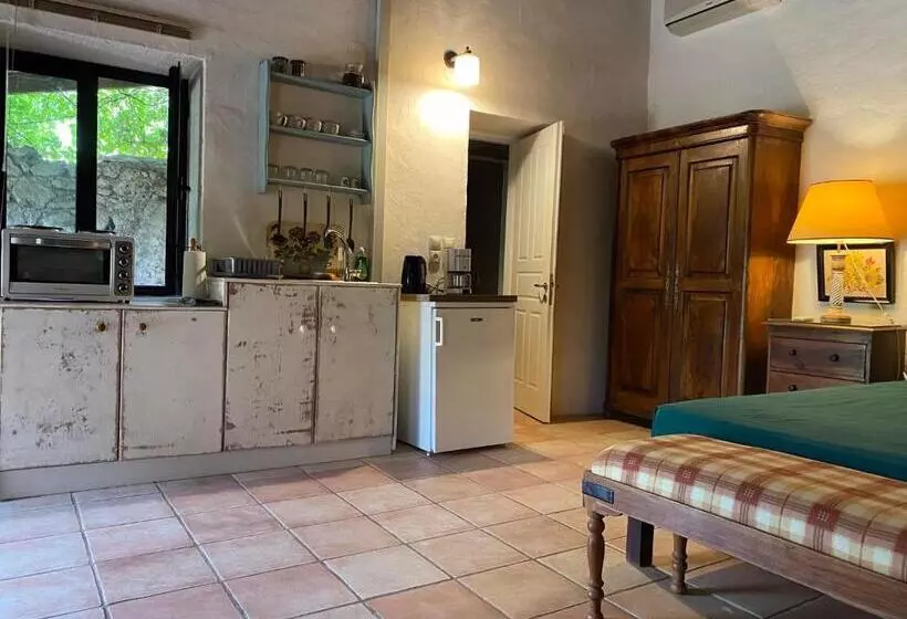 پانسیون Gentilini Retreat