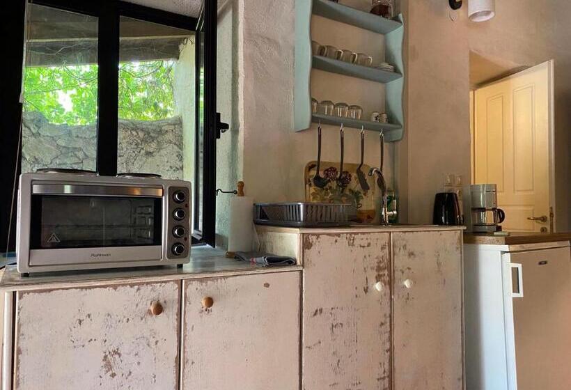 پانسیون Gentilini Retreat