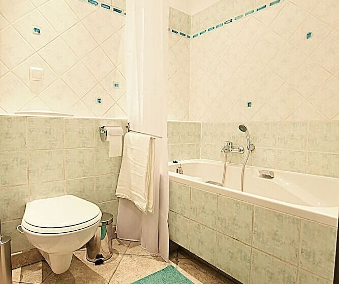 Majatalo Mhost Bronowice