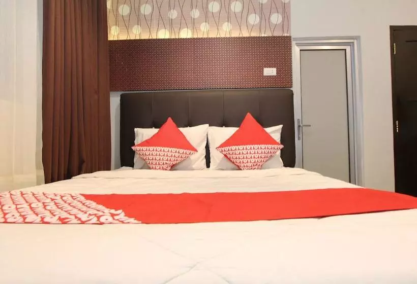 ユースホステル Ant Home By Oyo Rooms