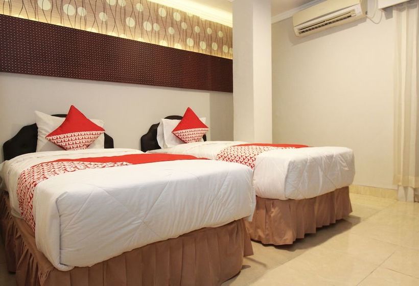 فندق صغير Ant Home By Oyo Rooms