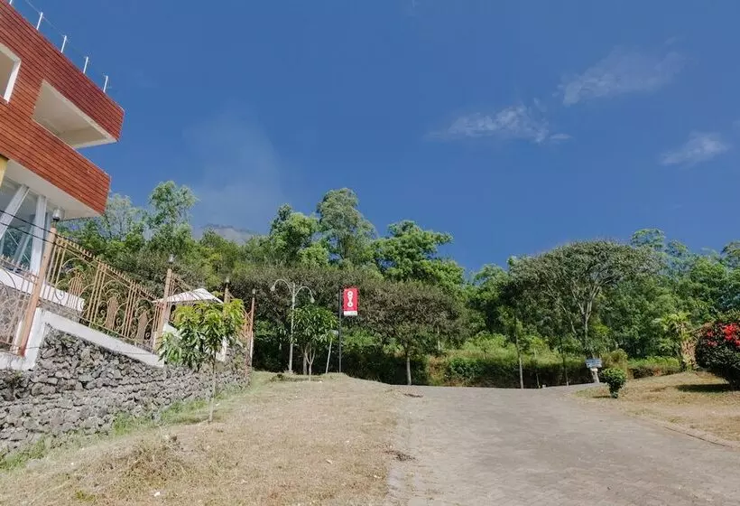 ユースホステル Villa Bukit Panderman Residende By Oyo Rooms