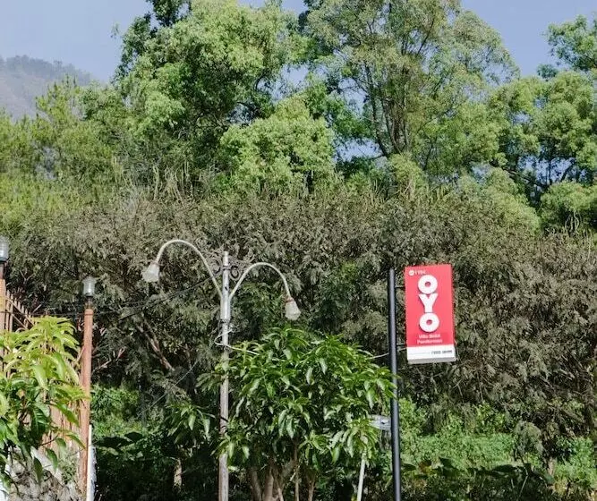ユースホステル Villa Bukit Panderman Residende By Oyo Rooms