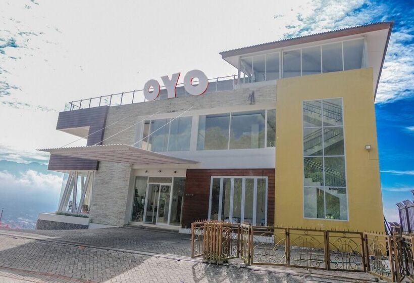 Ostello Villa Bukit Panderman Residende By Oyo Rooms