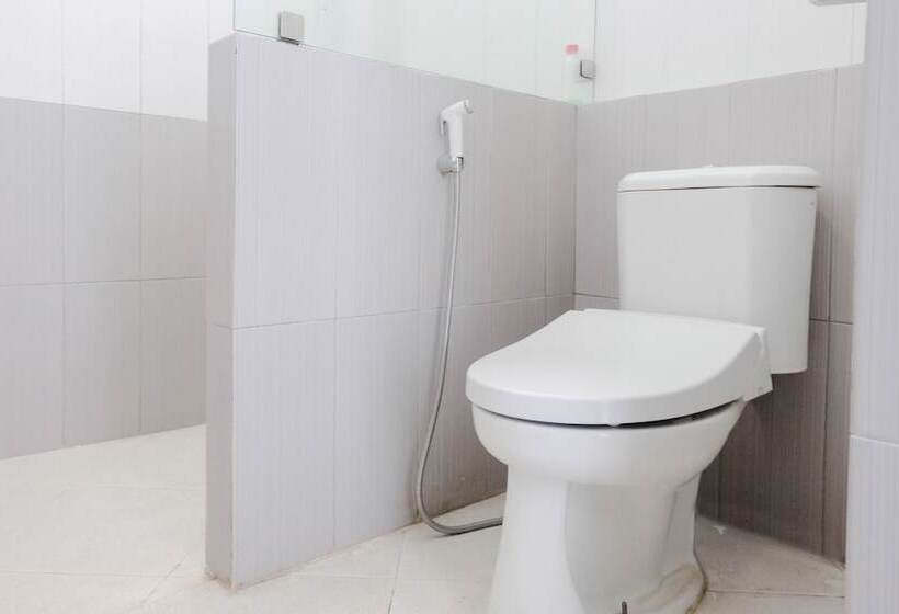 Ostello Villa Bukit Panderman Residende By Oyo Rooms