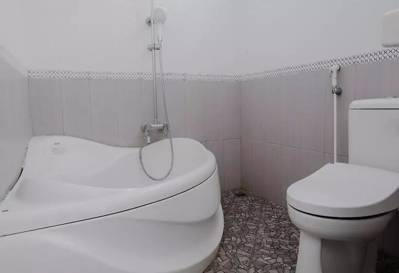 ユースホステル Villa Bukit Panderman Residende By Oyo Rooms