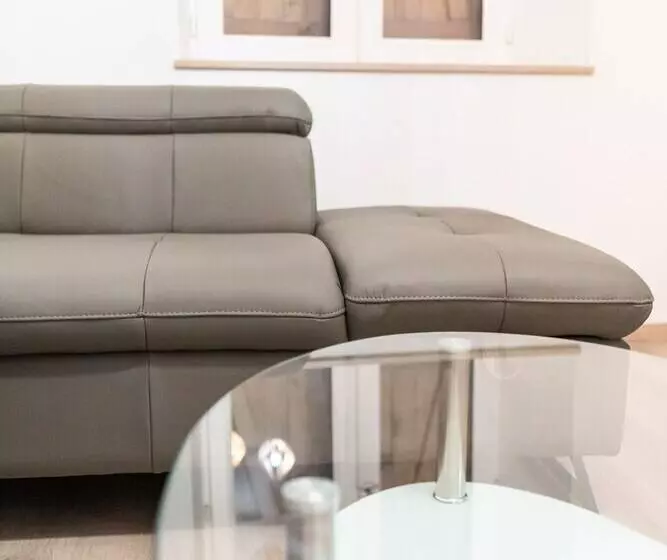 Aamiaismajoitus (B&B) Pavillon Fani