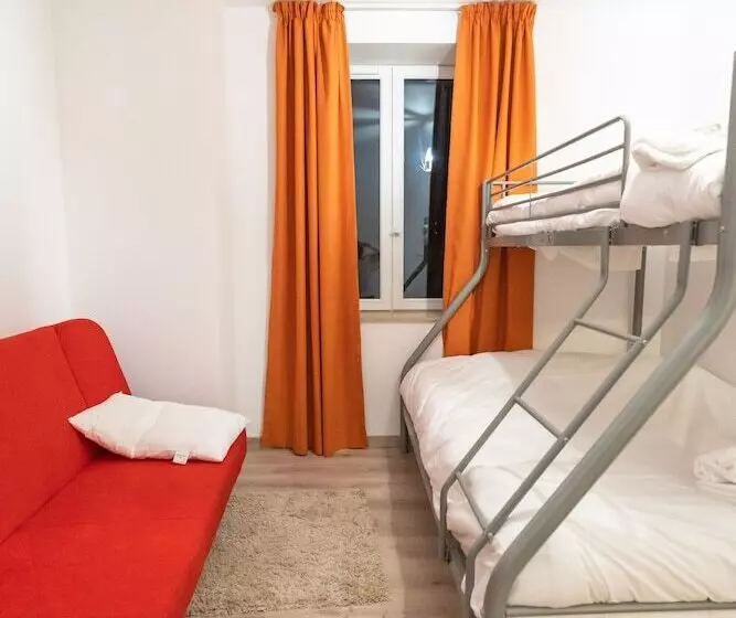 Aamiaismajoitus (B&B) Pavillon Fani