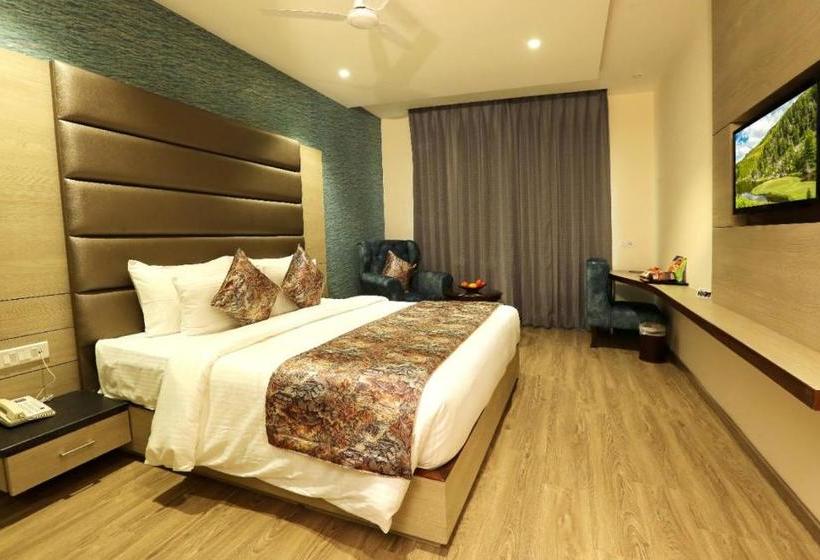 فندق Golden Imperial  & Spa