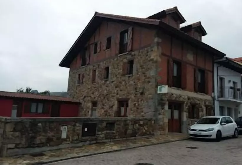 Hostelli Posada El Nozal