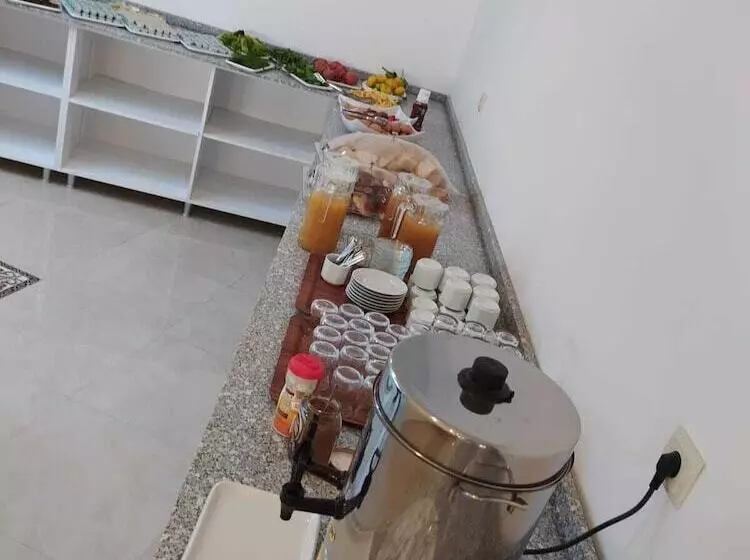 ホテル Asmir Suites