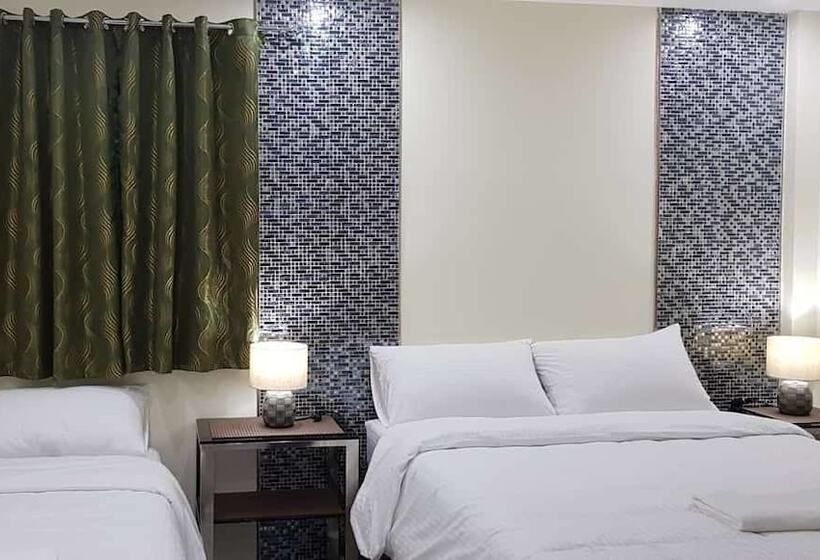 Hotel Cess Summer Boutique