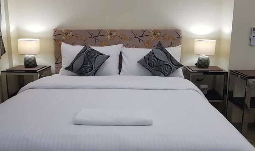 Hotel Cess Summer Boutique