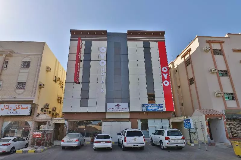 هتل Luluat Yanbu By Oyo Rooms