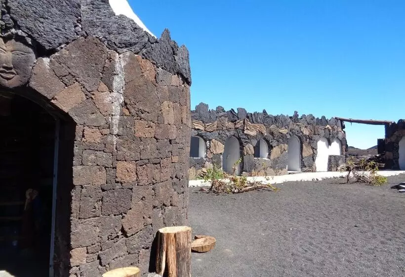 هتل Pensao Casa José Doce