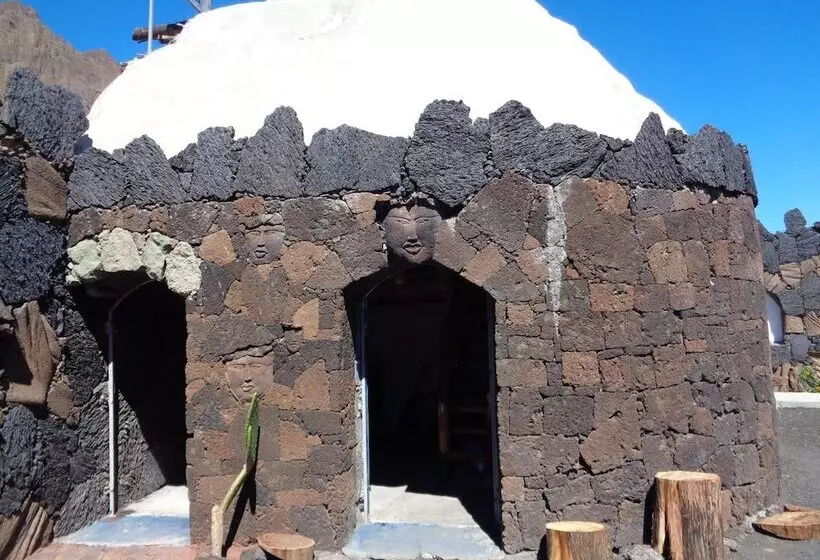 هتل Pensao Casa José Doce