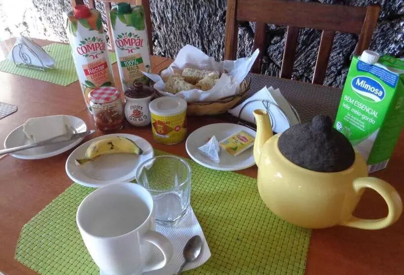 هتل Pensao Casa José Doce